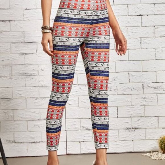 Ladies XXL Southwestern Print Leggings - Picture 3 of 10